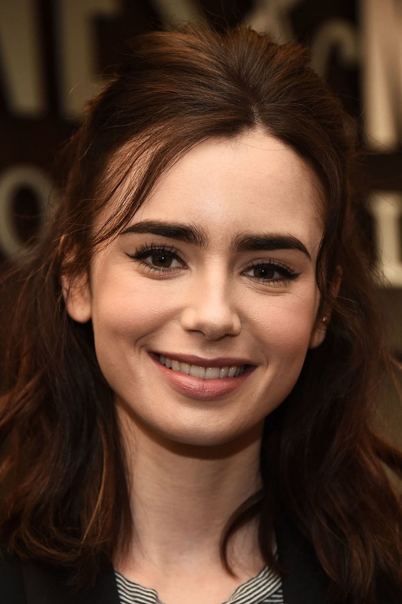 Lily Collins - HeadStark