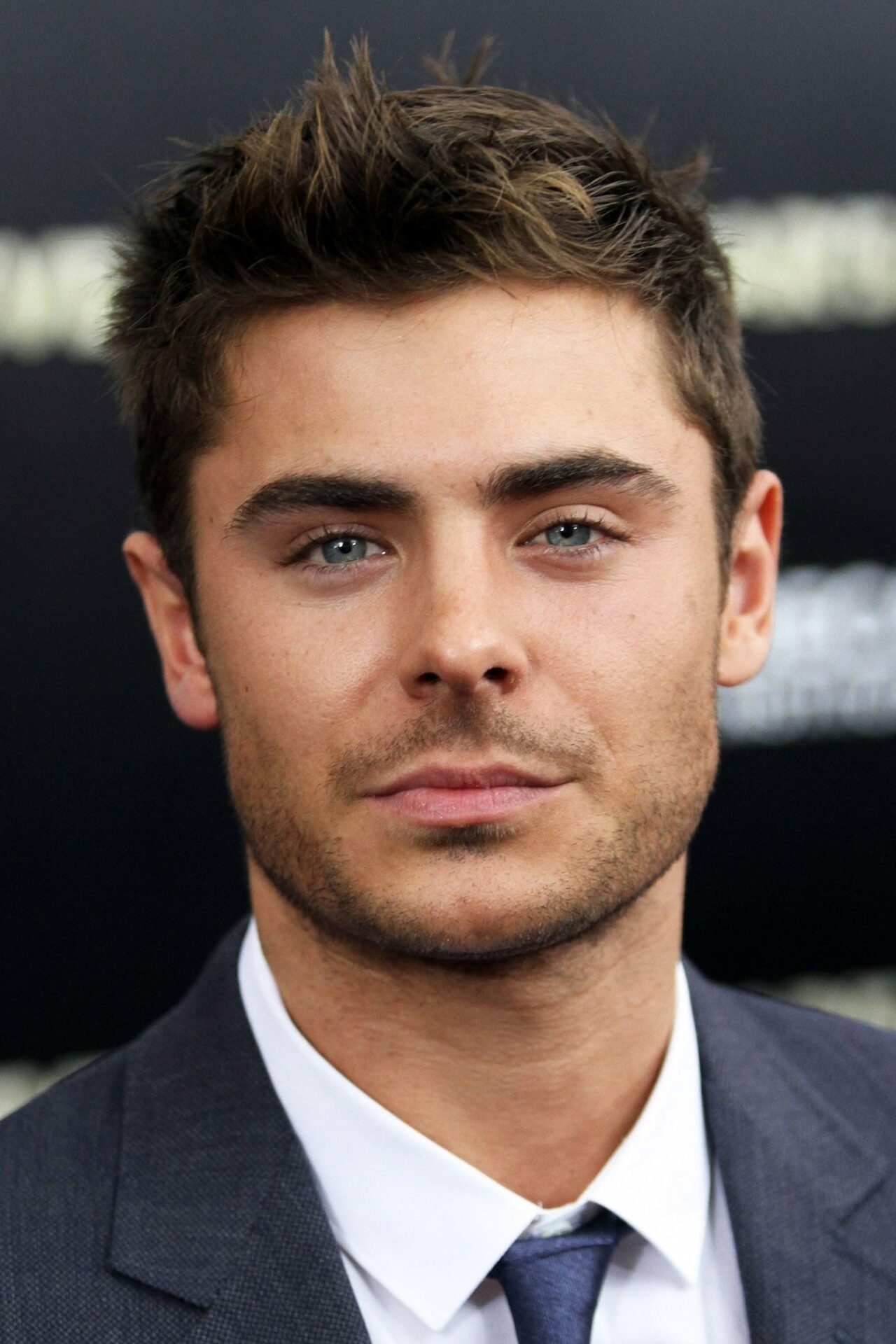 Zac Efron - HeadStark