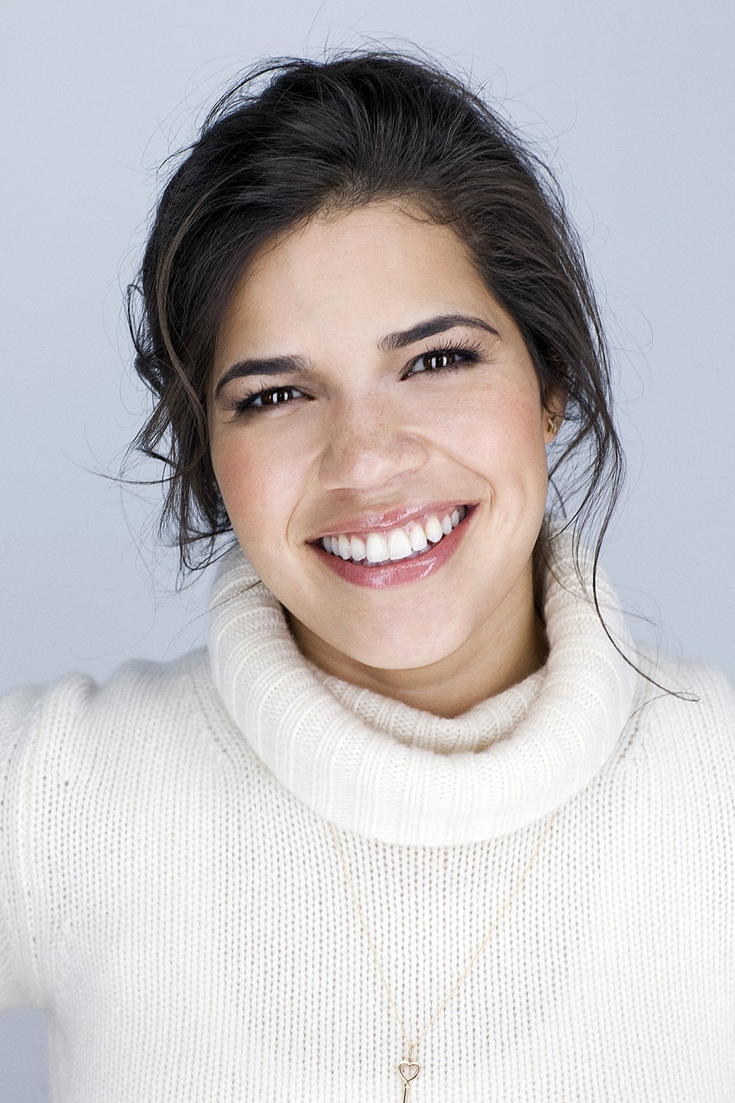 America Ferrera - HeadStark