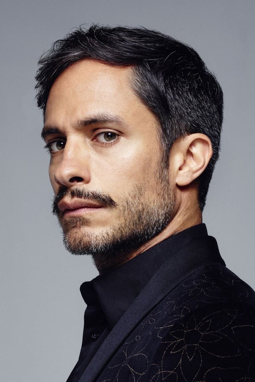 Gael García Bernal - HeadStark