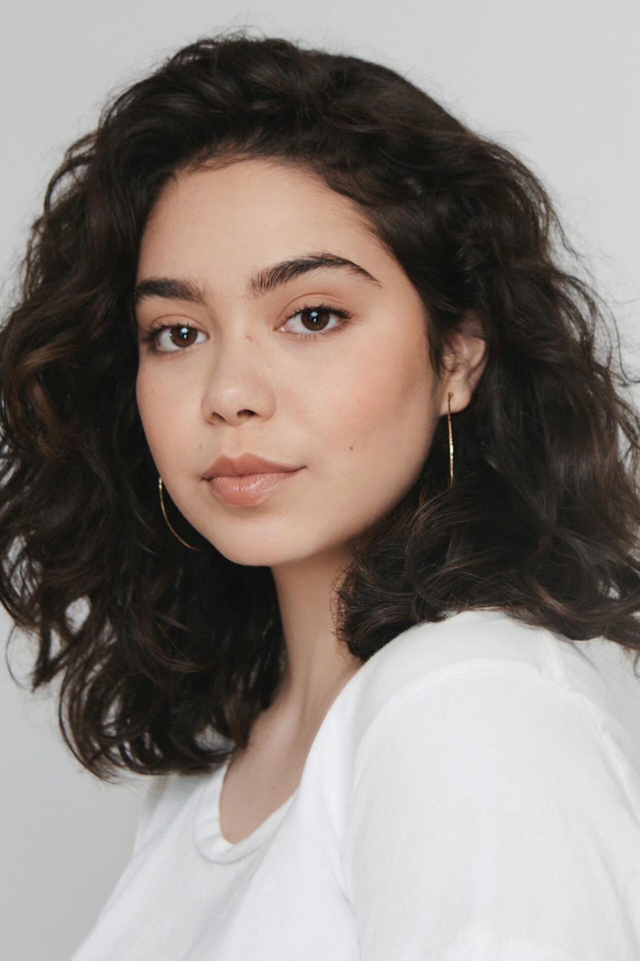 Auli'i Cravalho - HeadStark