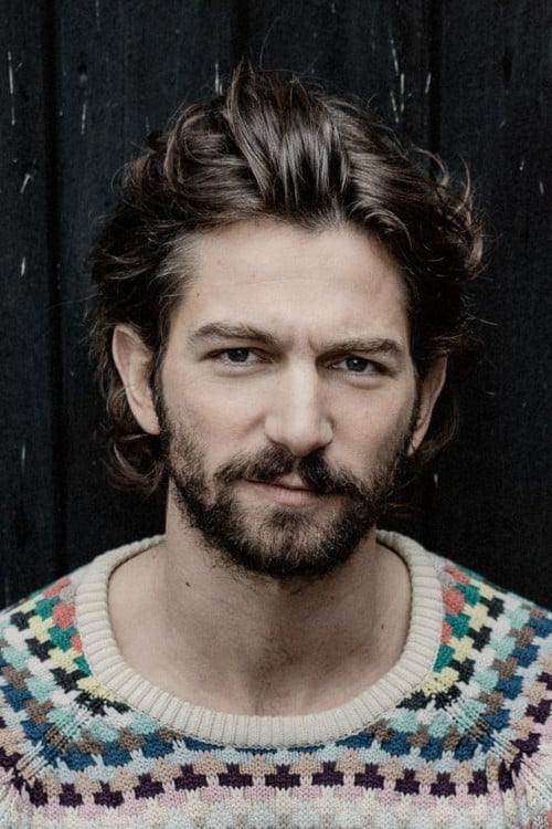 Michiel Huisman - HeadStark