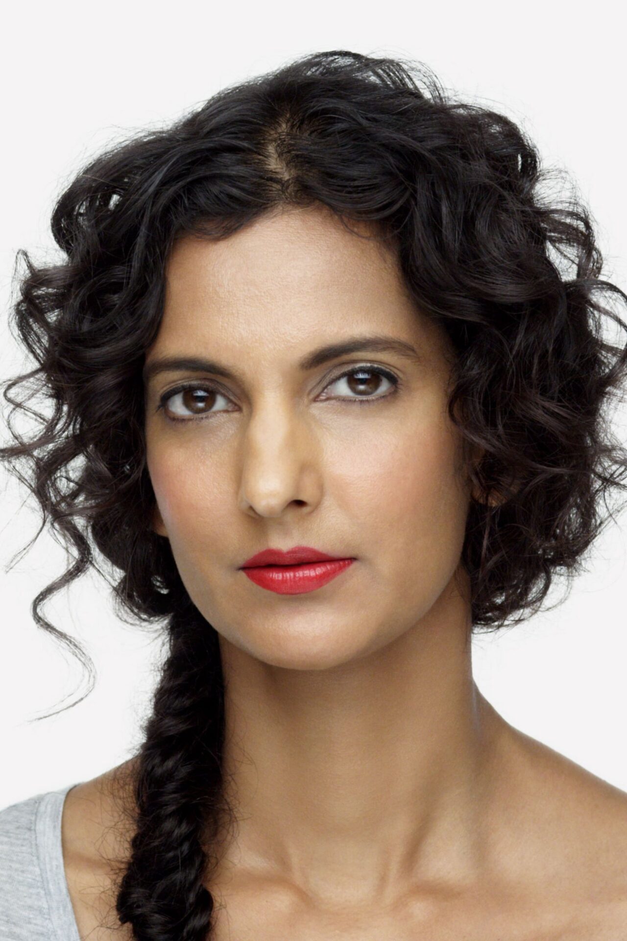 Poorna Jagannathan - HeadStark