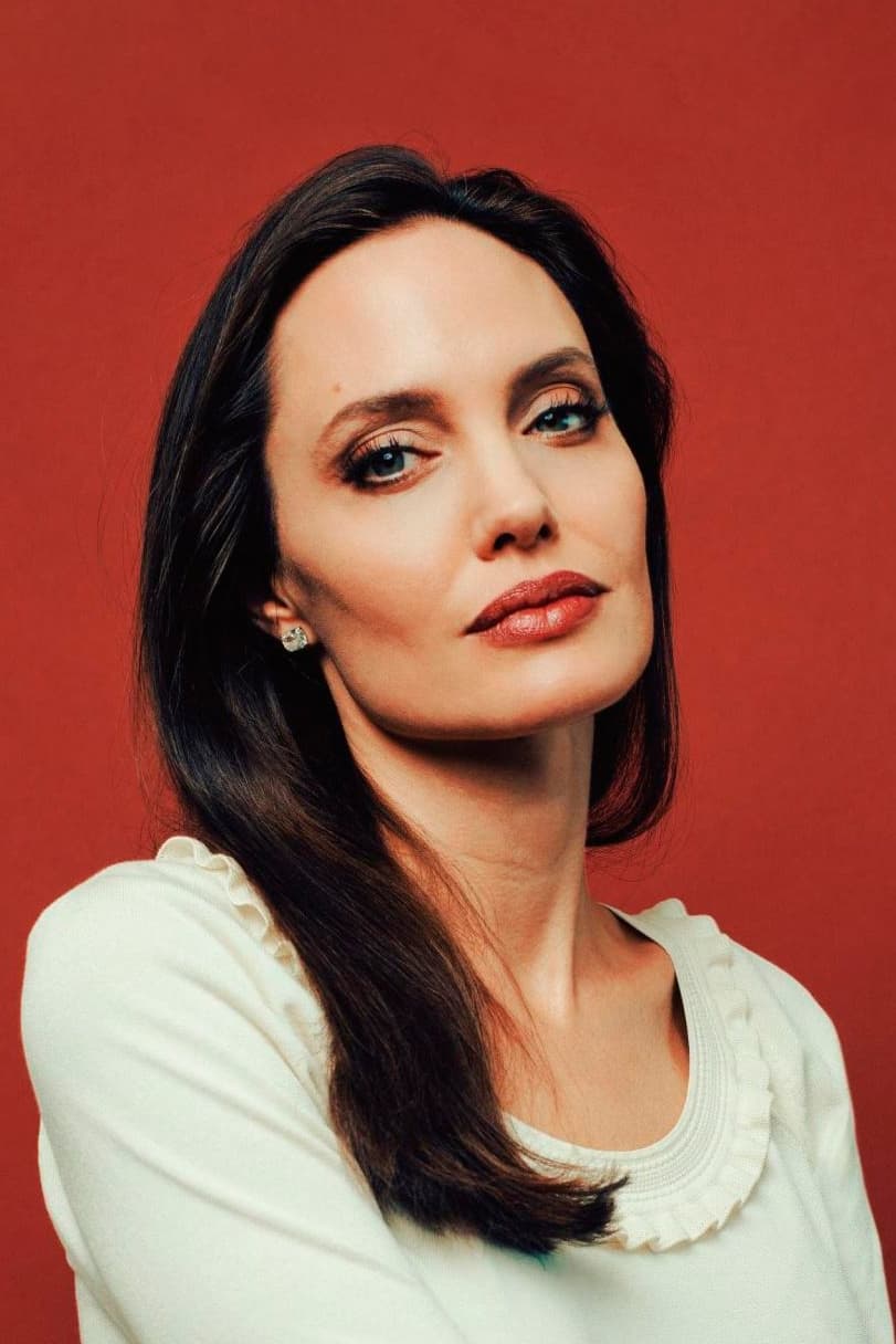 Angelina Jolie - HeadStark