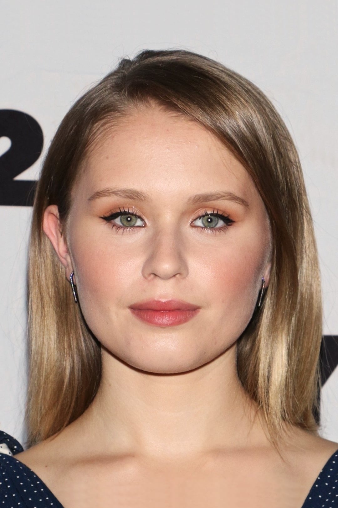 Eliza Scanlen - HeadStark