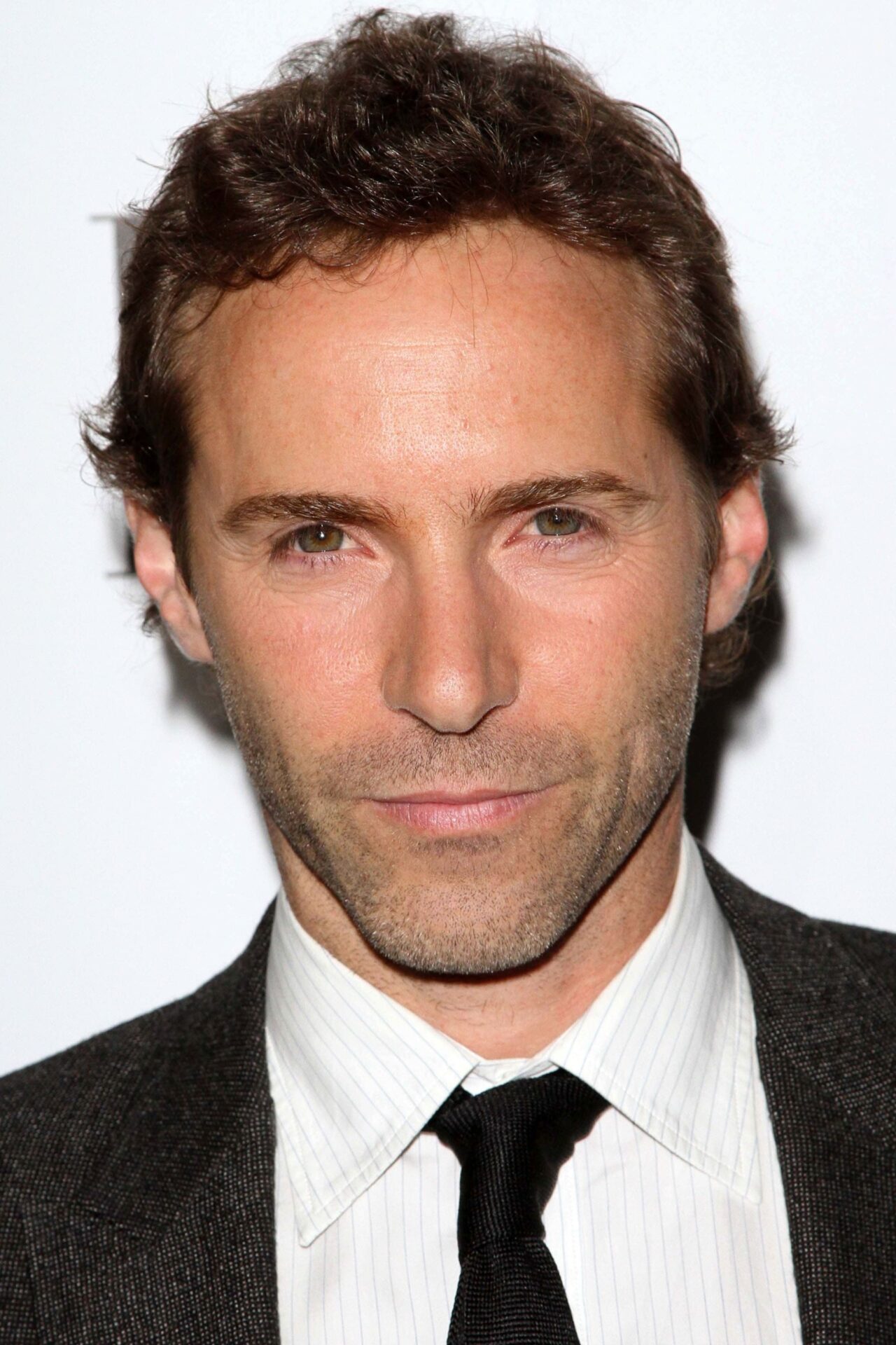 Alessandro Nivola - HeadStark