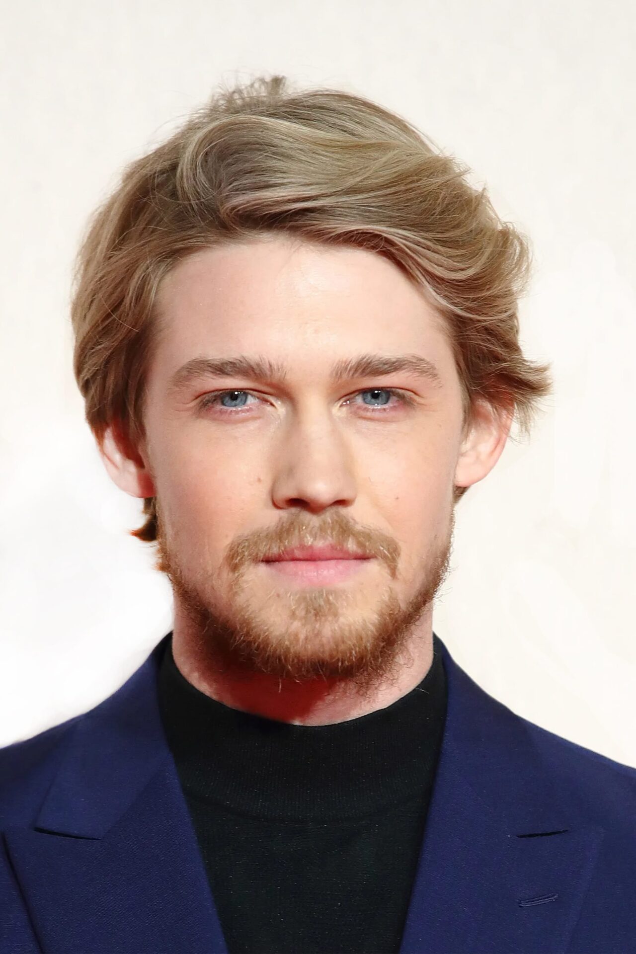 Joe Alwyn - HeadStark