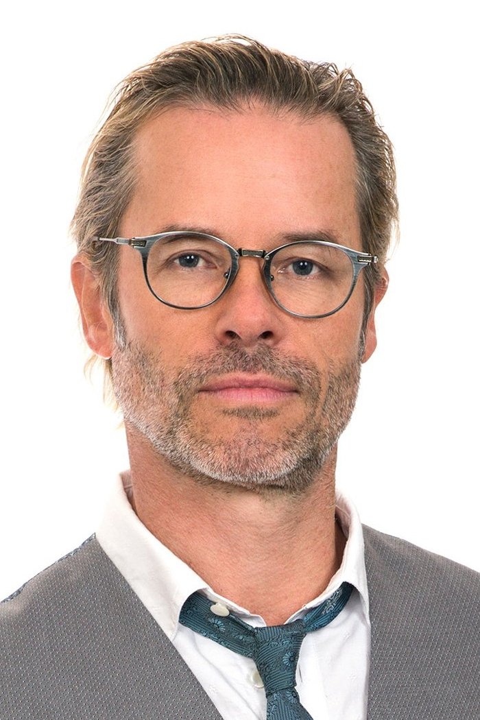 Guy Pearce - HeadStark